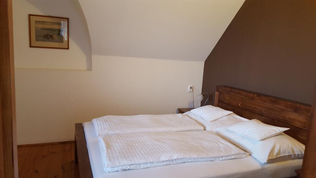 Koczor Winery & Guesthouse Balatonfured Ngoại thất bức ảnh
