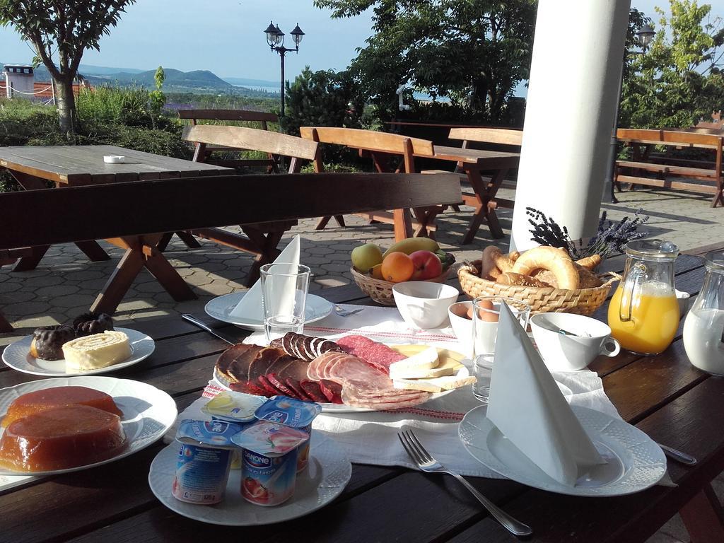 Koczor Winery & Guesthouse Balatonfured Ngoại thất bức ảnh